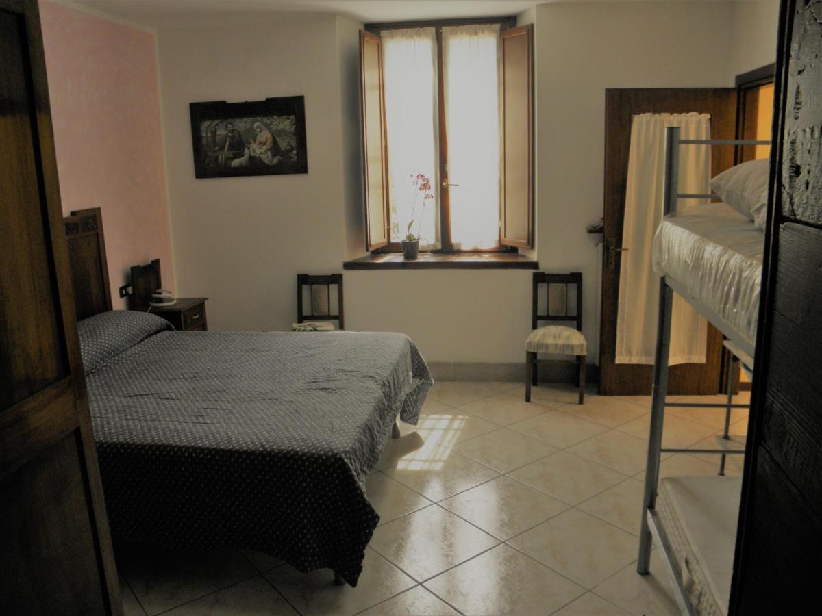 Da Marino - Bed & Breakfast Sant'Omobono Imagna Buitenkant foto