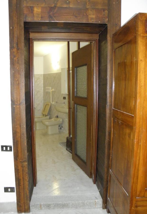Da Marino - Bed & Breakfast Sant'Omobono Imagna Buitenkant foto