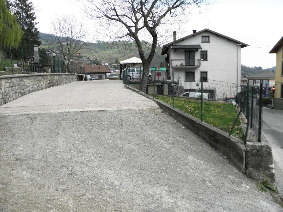 Da Marino - Bed & Breakfast Sant'Omobono Imagna Buitenkant foto